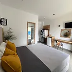 Cactus Apartment *