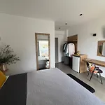 Cactus Apartment