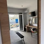 Cactus Apartment *
