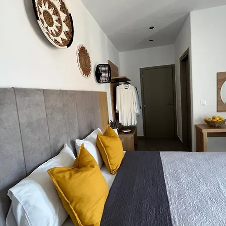 Cactus Skiathos stad