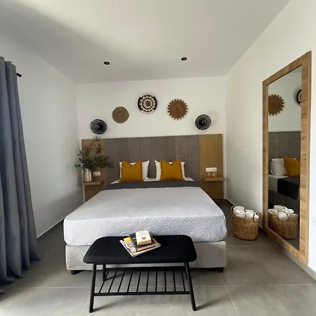Apartment Cactus Skiathos Town